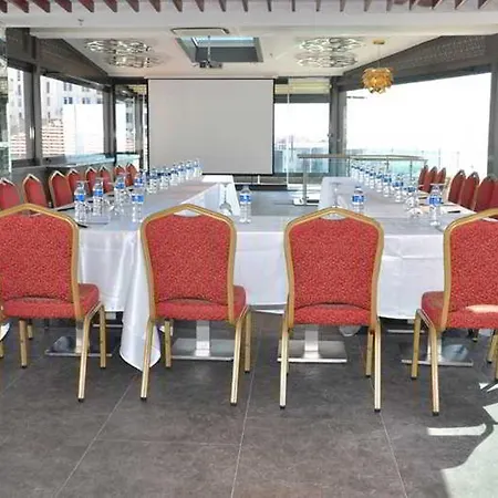 Taksim Star 3*