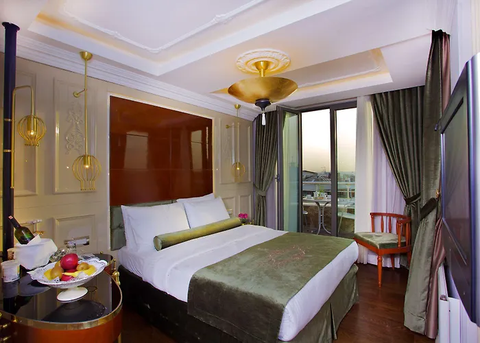 Отель Taksim Star