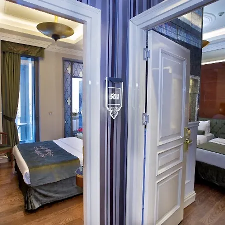 Taksim Star 3*