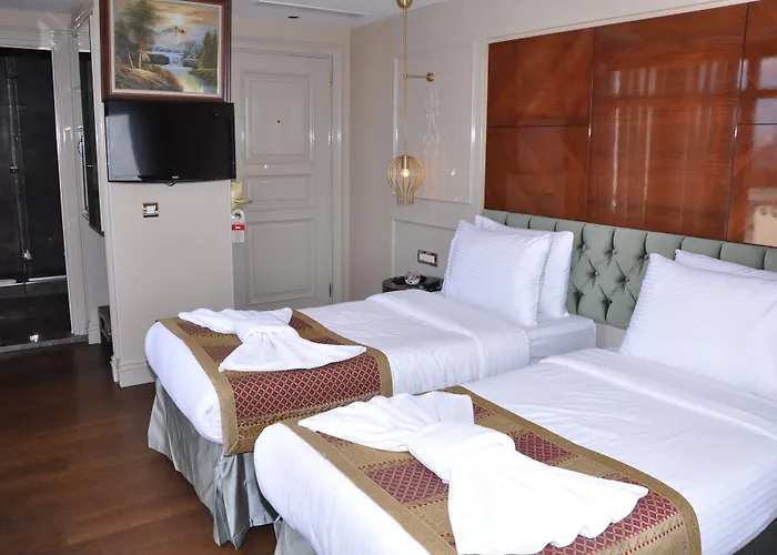 Hotel Taksim Star 3*