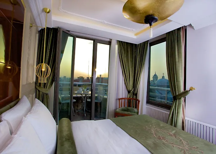 Taksim Star Hotel 3*